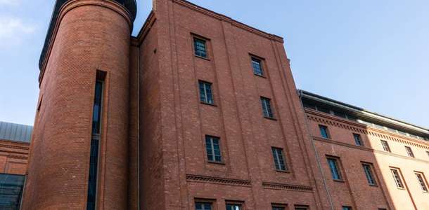 Old Brewery 50 50’yi ziyaret edin