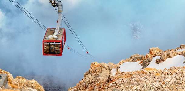 Olympos Teleferik ile ‘Tanrıların Dağı’na tırmanın, müthiş bir günbatımı izleyin