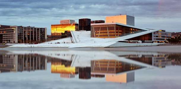 Oslo Opera Binası