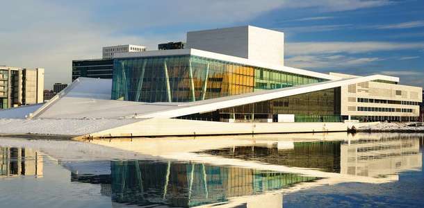 Oslo Opera Binası’nı ziyaret edin