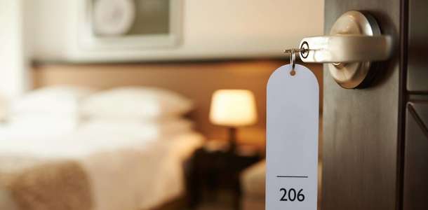 Emirates Palace Otel’de lükse ve ihtişama tanık olun  
