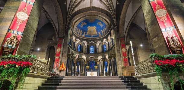 Tarihi Our Lady Bazilikası’nı ziyaret edin 