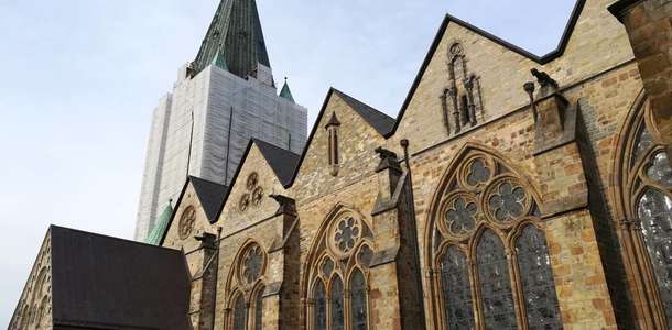 Paderborn Katedrali’ne gidin