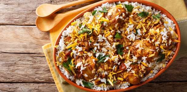 Yemek Caddesi Gawalmandi’de Pakistan mutfağıyla tanışın