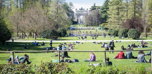 Parco Sempione’nin keyfini çıkarın  