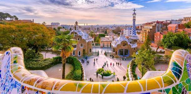 Park Güell'de bir gün geçirin