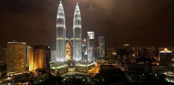Petronas Kuleleri