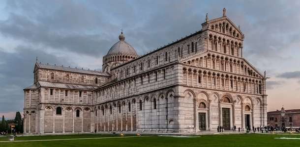 Tarihi Pisa Katedrali’ni ziyaret edin  