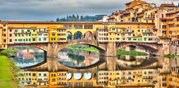 Ponte Vecchio'nun güzelliğine hayran olun