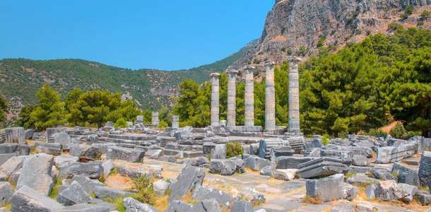 Priene Antik Kenti’ni gezin