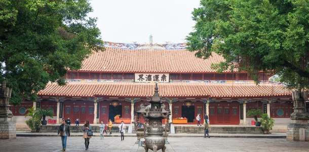 Quanzhou şehir merkezinde dolaşın 