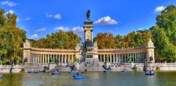 Retiro Park’ta doğa ile kucaklaşın