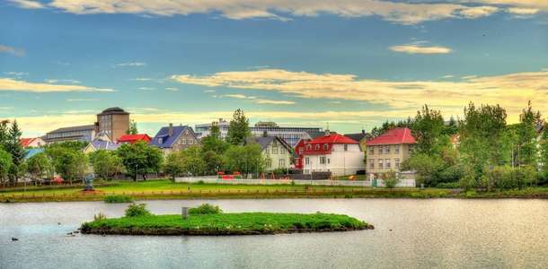 Tjörnin Gölü