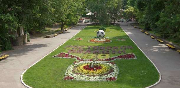 Park ve bahçeleri gezin