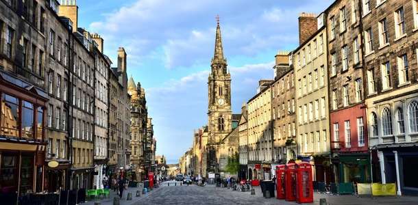 Royal Mile boyunca yürüyün