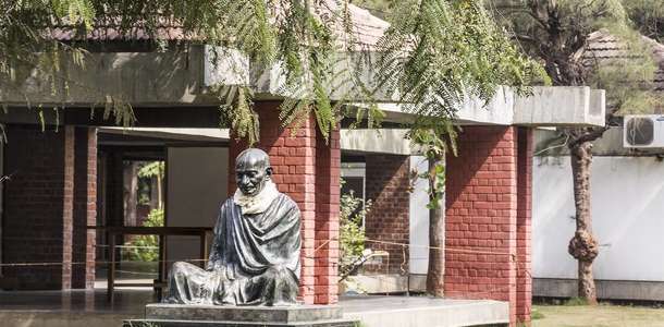 Sabarmati Ashram’da Mahatma Gandhi’yi ve öğretilerini yad edin