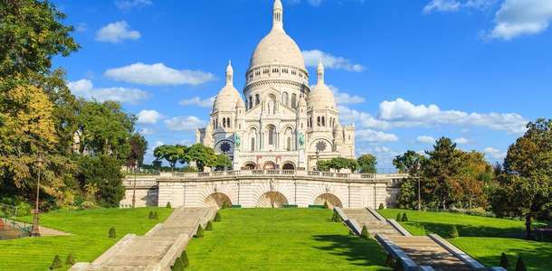 Sacré Coeur Bazilikası'na gidin