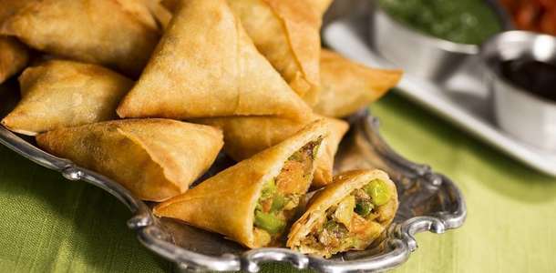Samosa ile atıştırın 
