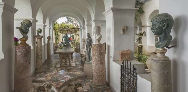 San Michele Arcangelo Kilisesi’ni gezin