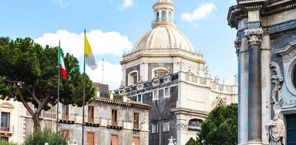 Sant'agata Katedrali