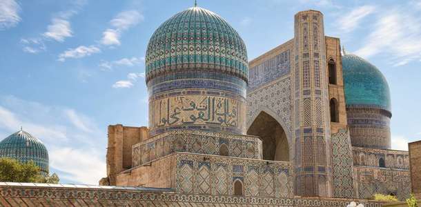 Bibi Hanım Camii’ni ziyaret edin  