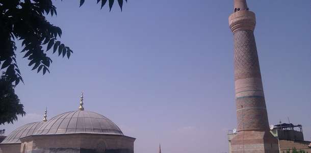 Cizre Ulu Camii’ni görün