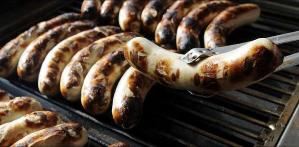 Bratwurst Mit Zwiebelsauc