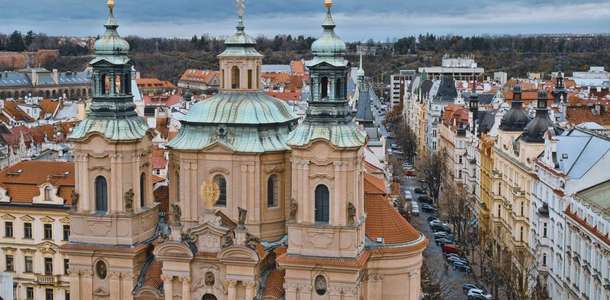 St. Nicholas Kilisesi'ni gezin