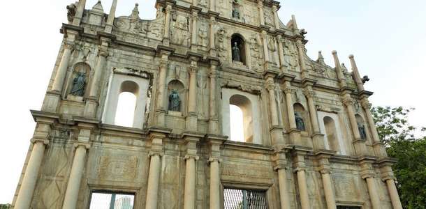 St. Paul Harabeleri’ni ziyaret edin