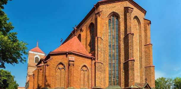 St. Peter ve St. Paul Kilisesi