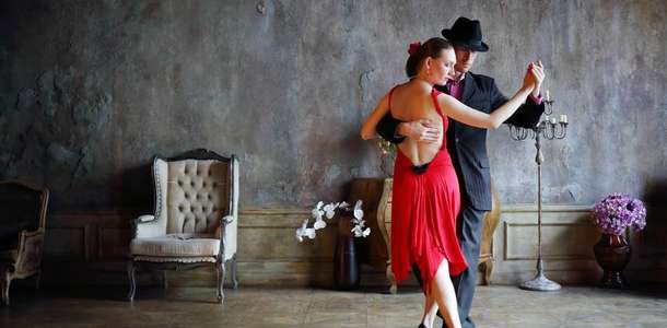 Tango yapın ya da bir tango gösterisi izleyin 