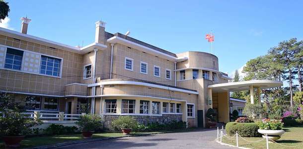 Tavel House