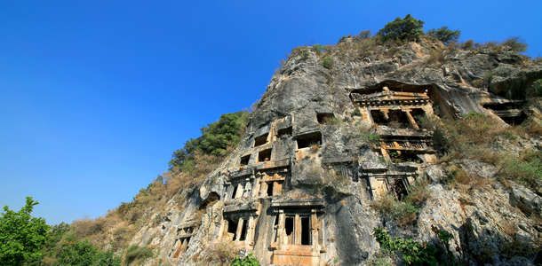 Telmessos Antik Kenti’ni ziyaret edin