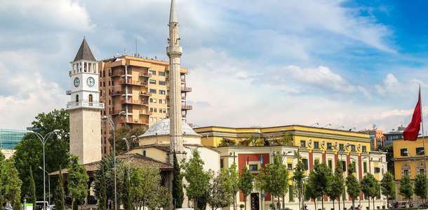 Ethem Efendi Camii’sini ziyaret edin