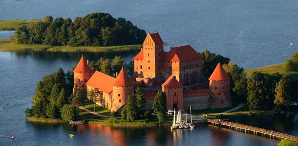 Trakai Kalesi’ne çıkın