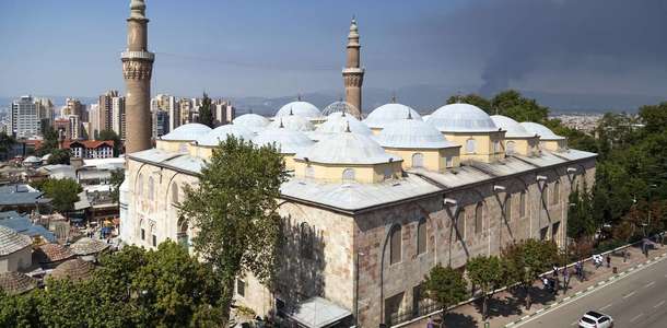 Ulucami'yi ziyaret edin