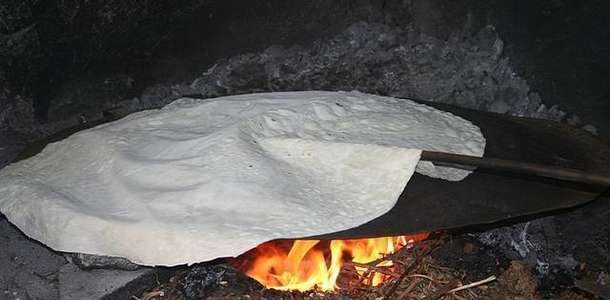 Tandır ekmeği