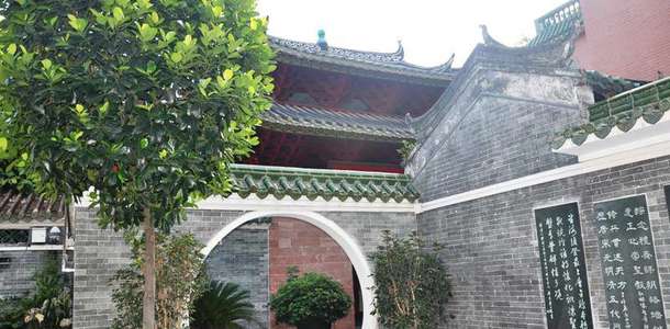 Huaisheng Camisi