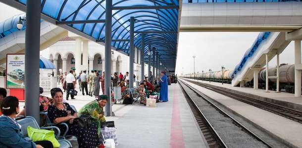 Aşkabat Tren İstasyonu