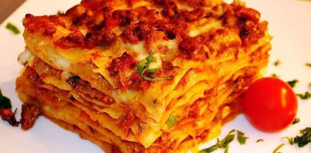 Lasagne al Forno (Lazanya)