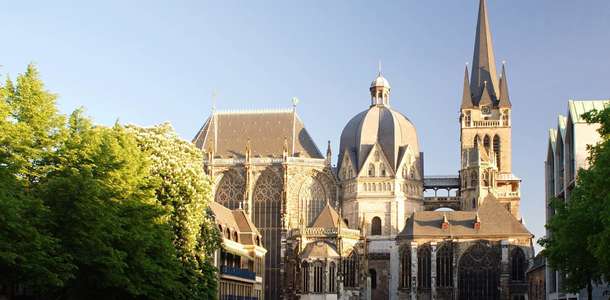 Aachen (Dom) Katedrali: