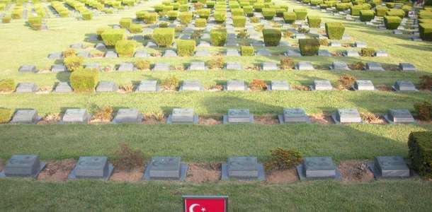 BM Anıt Mezarı