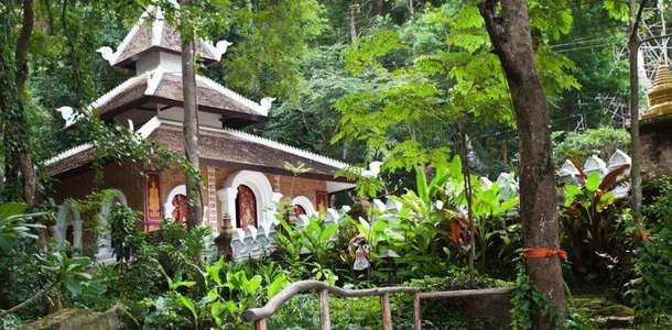 Wat Pha Lat