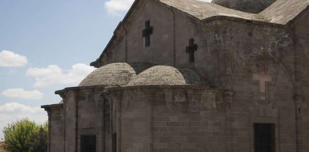 Üzümlü Kilise’yi ziyaret edin  