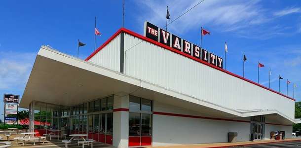 Varsity’de bir şeyler atıştırın