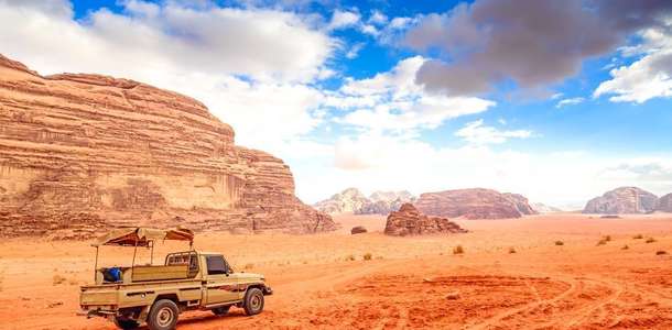 Wadi Rum’da çöl turu yapın