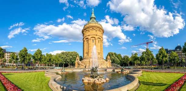 Wasserturm’da fotoğraf çekilin