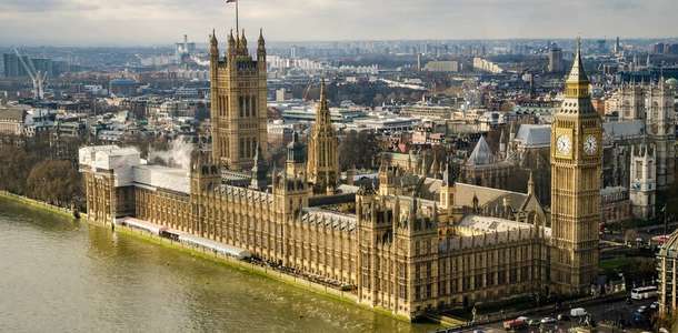 Westminster Sarayı'na gidin