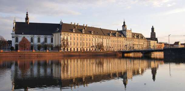 Wroclaw Üniversitesi Müzesi'nin mimari detaylarını inceleyin