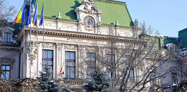 Roznoveanu Sarayı’nın (Belediye Sarayı) içini gezin